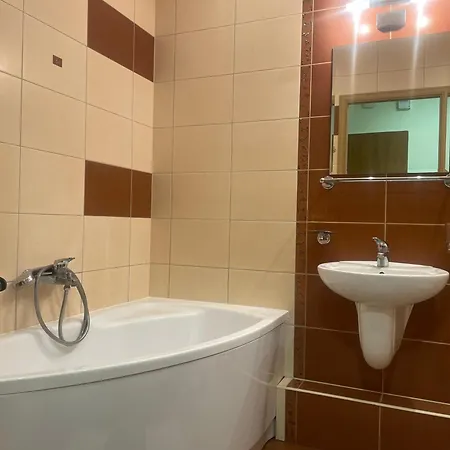 Komfortowe Mieszkanie Blisko Plazy *