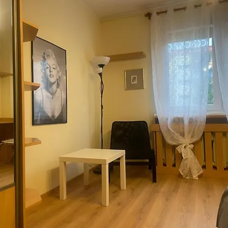 Komfortowe Mieszkanie Blisko Plazy Apartment